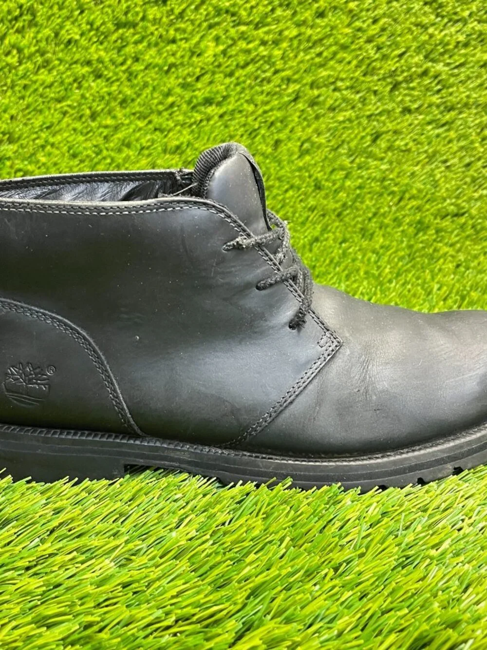 Timberland Grantly Mens Size 10 Black Classic Leather Lace Up Chukka Boots Shoes
